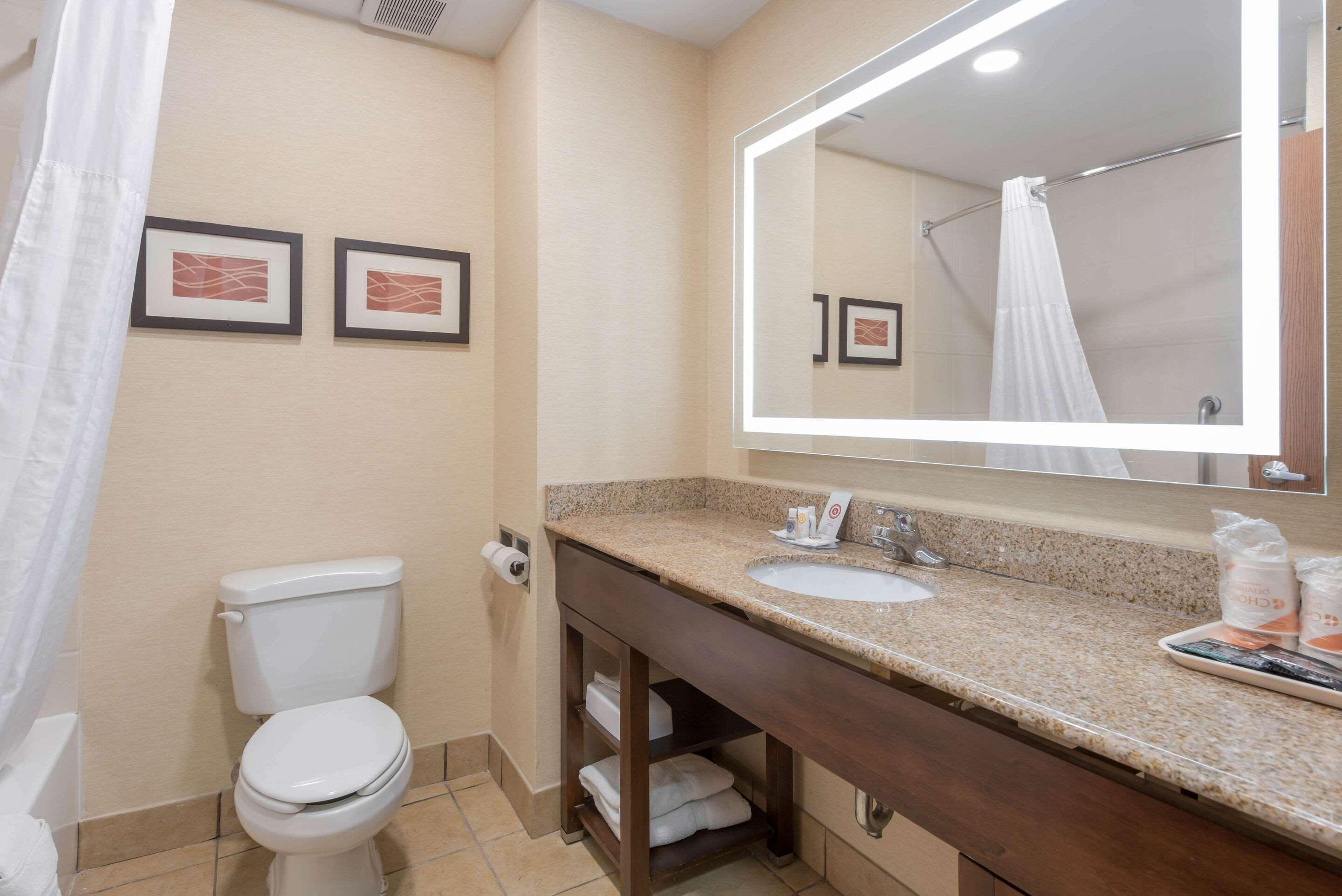 Comfort Inn Grove City - Columbus South Екстер'єр фото